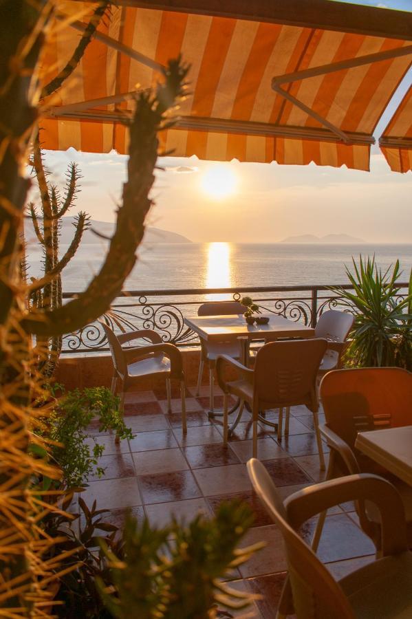 Vila Zahaj Vlorë Exterior foto